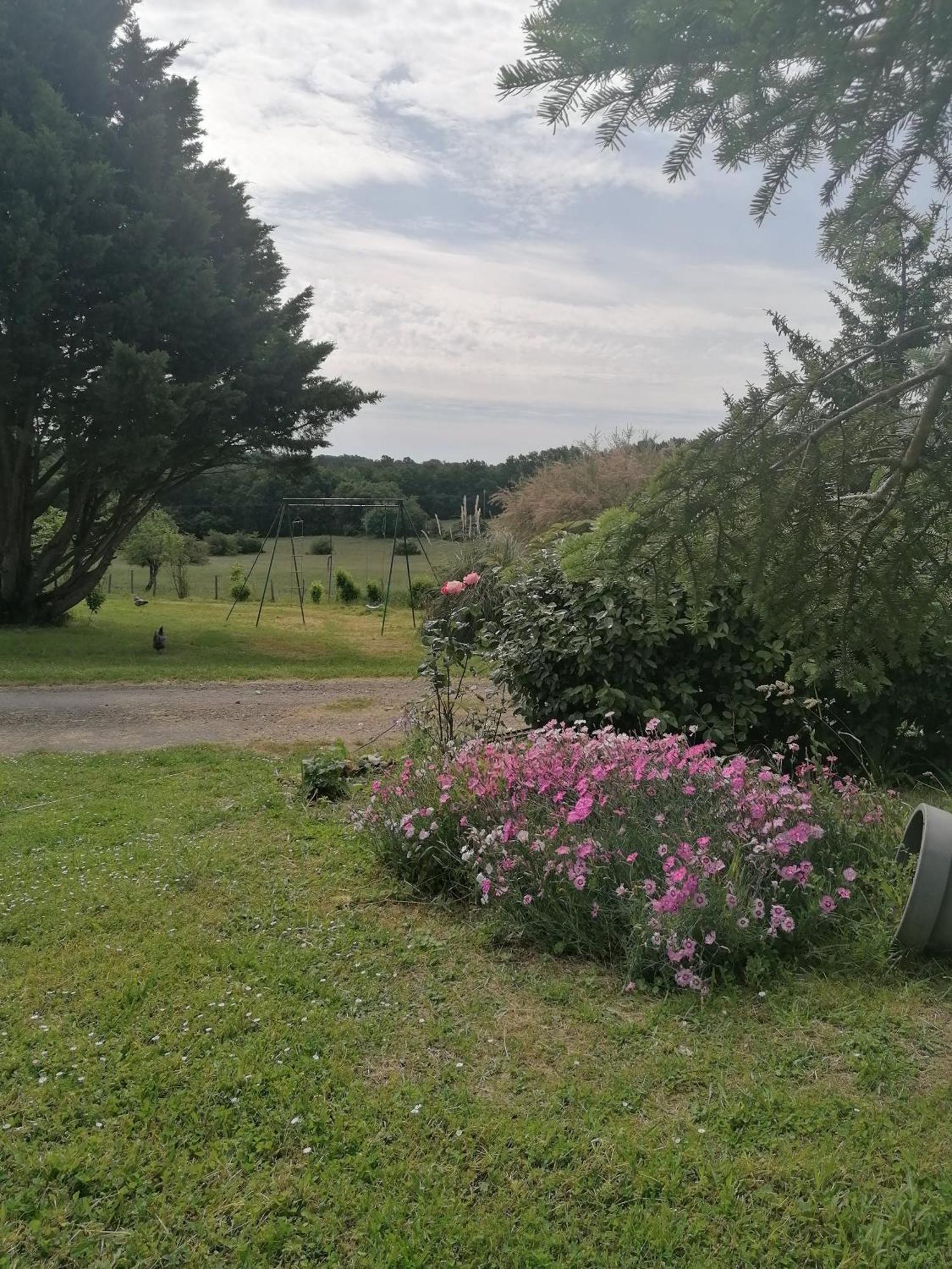 Vila Charmante Maison, Calme Et Nature A La Roche Posay Exteriér fotografie